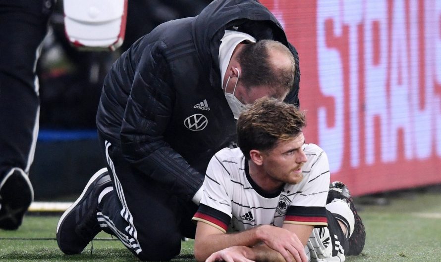 Muskelbündelriss: Hofmann verletzt sich bei Löws Unsinns-Kick