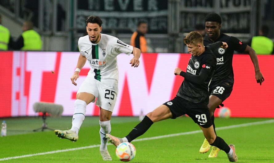 Borussia spielte Frankfurt in die Karten