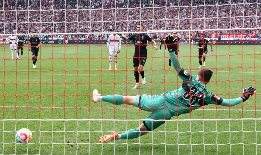 1:2! Borussia verliert in Stuttgart – Rot für Itakura